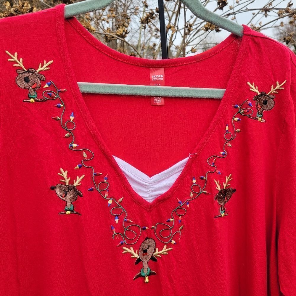 Christmas Top‎ - Picture 2 of 9